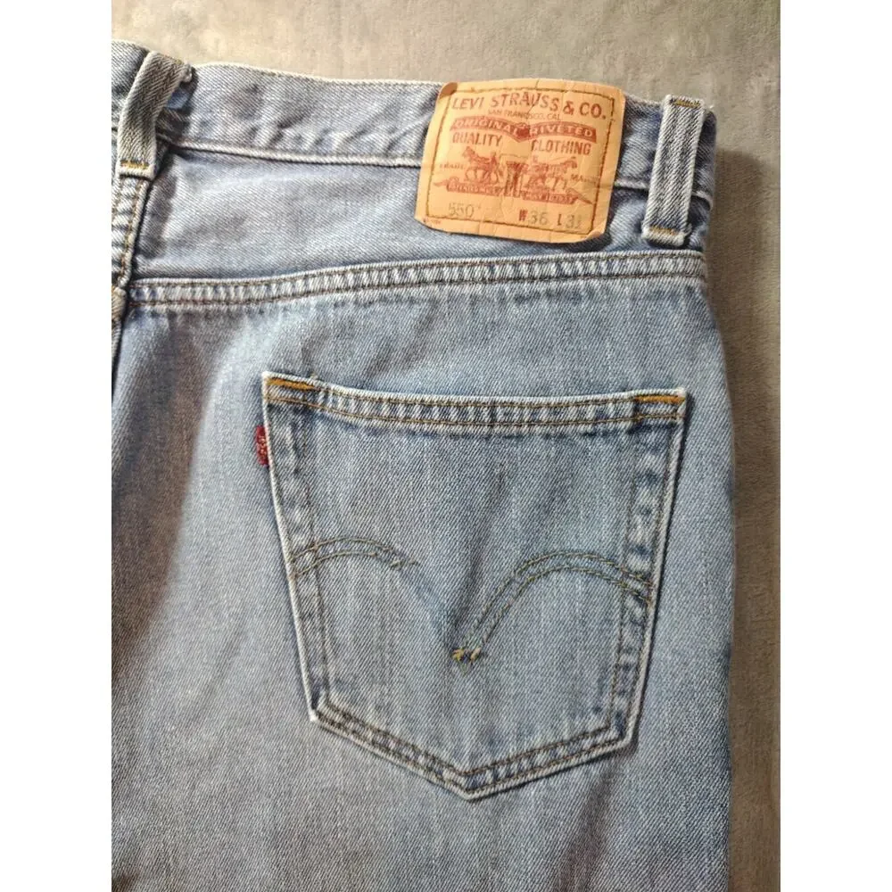Vtg Levis 550 Jeans Mens 36x31 Relaxed Fit Light Wash Retro Y2K Streetwear USA